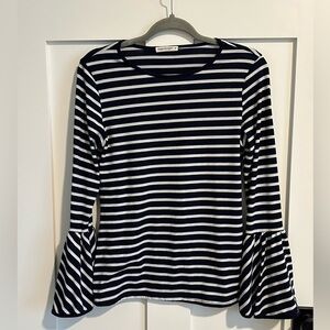 Regenbogen blue and white striped long sleeved bell sleeved top shirt EUC SIZE M